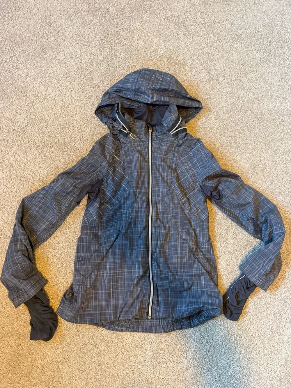 lululemon athletica lightweight swift